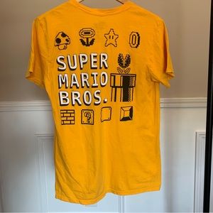 Super Mario Bros. Gold T Shirt Size Medium